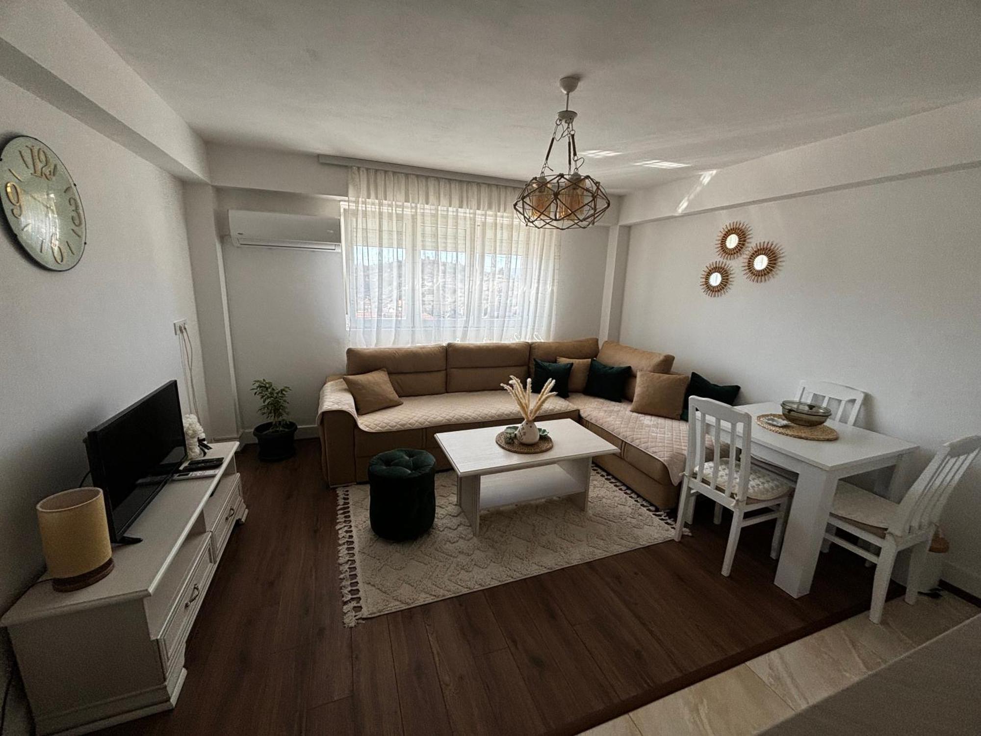 Apartman Dbb Niksic Exterior photo